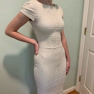 Hourglass below the knee dress SZ. 4